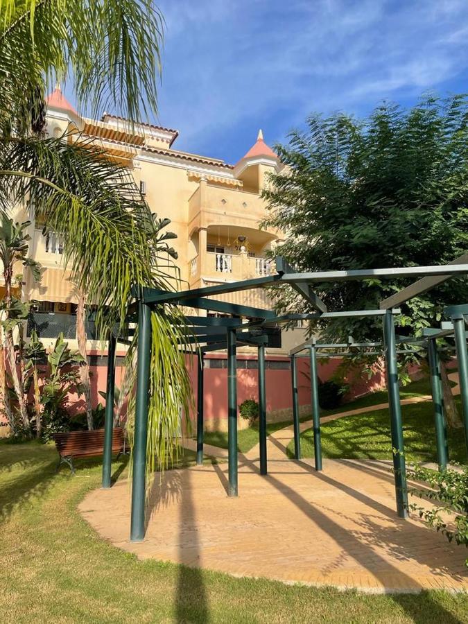 Apartment Beautiful Two Bedroom With Pool Fuengirola